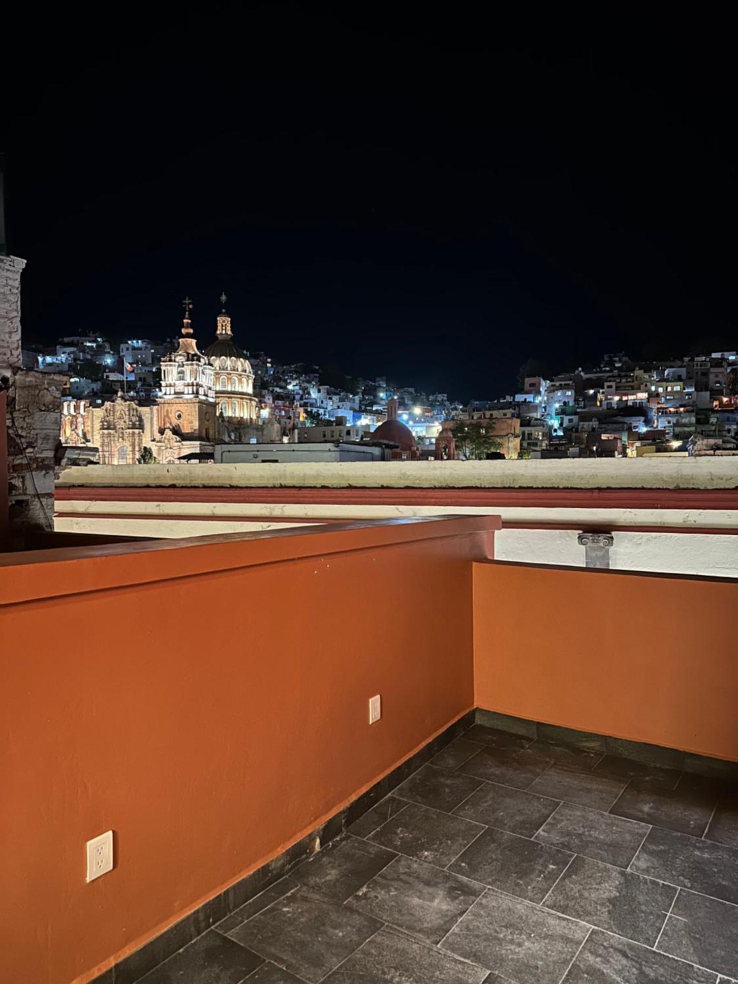 Suites Del Jardin Principal Guanajuato Exterior photo